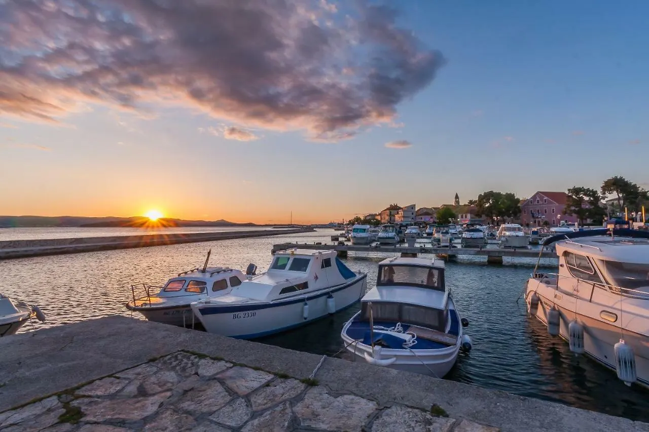 Apartments Mrsic Biograd Na Moru